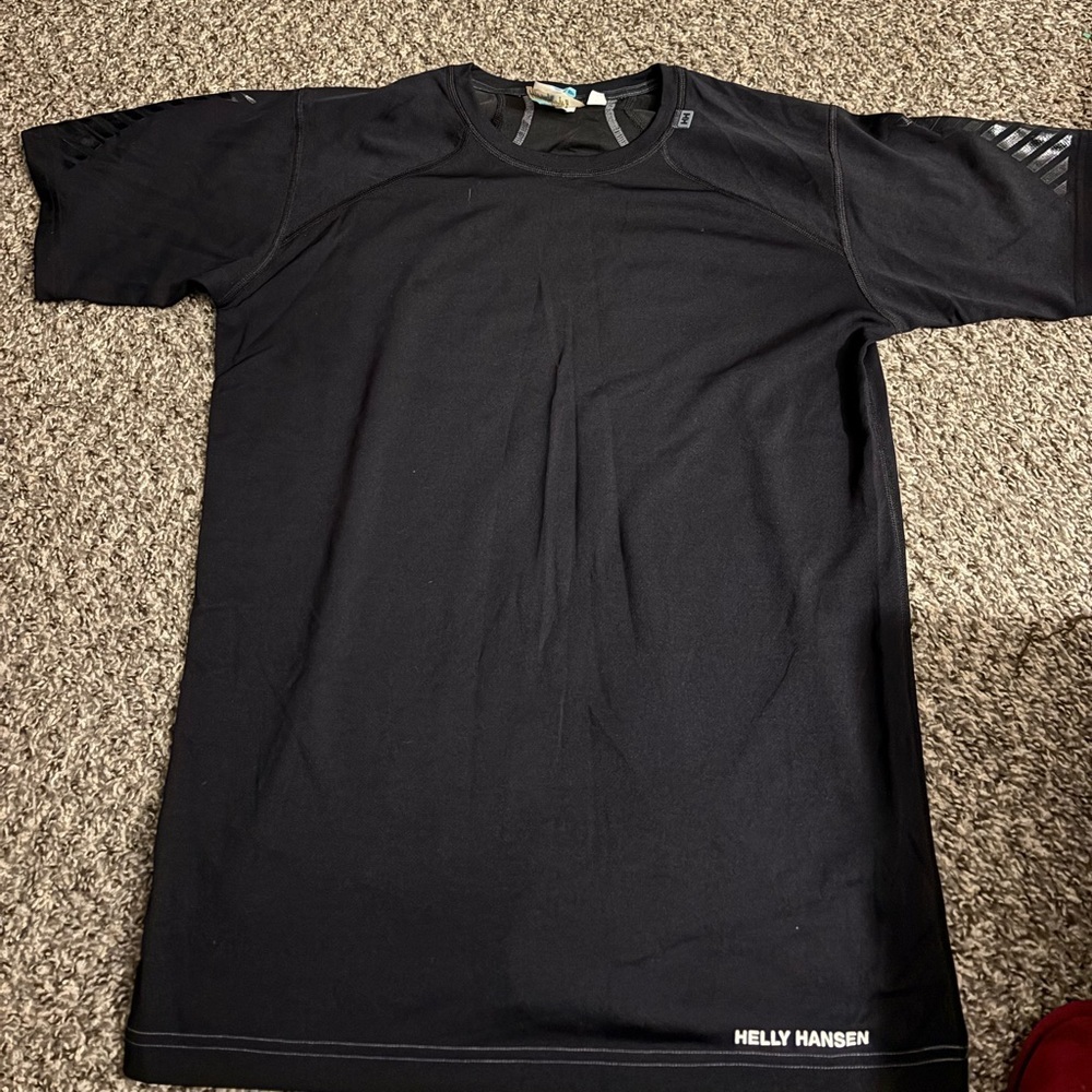 Helly Hansen Large Black Short Sleeve Men's Tee